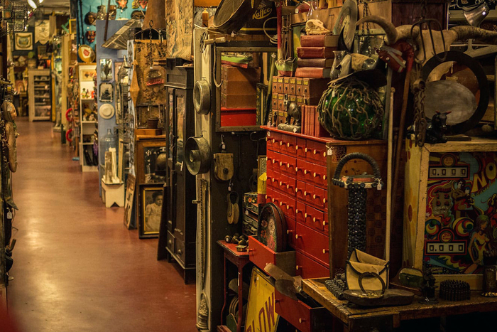 Uncommon Objects Store