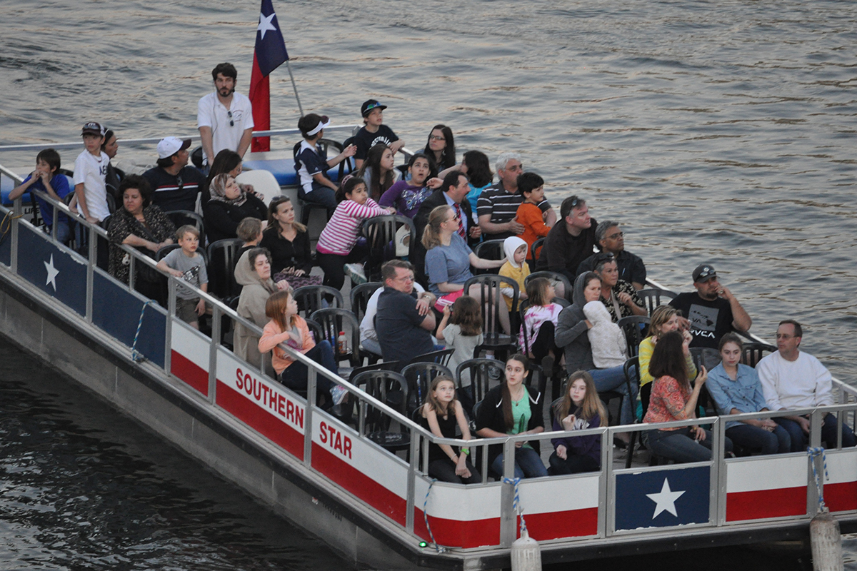 Lone Star Riverboat Sightseeing Tours gallery image 3