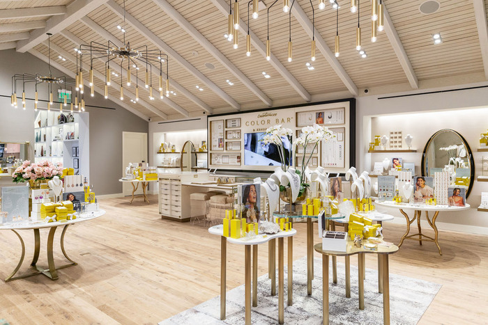 Boost your Allure at the Kendra Scott Flagship Store