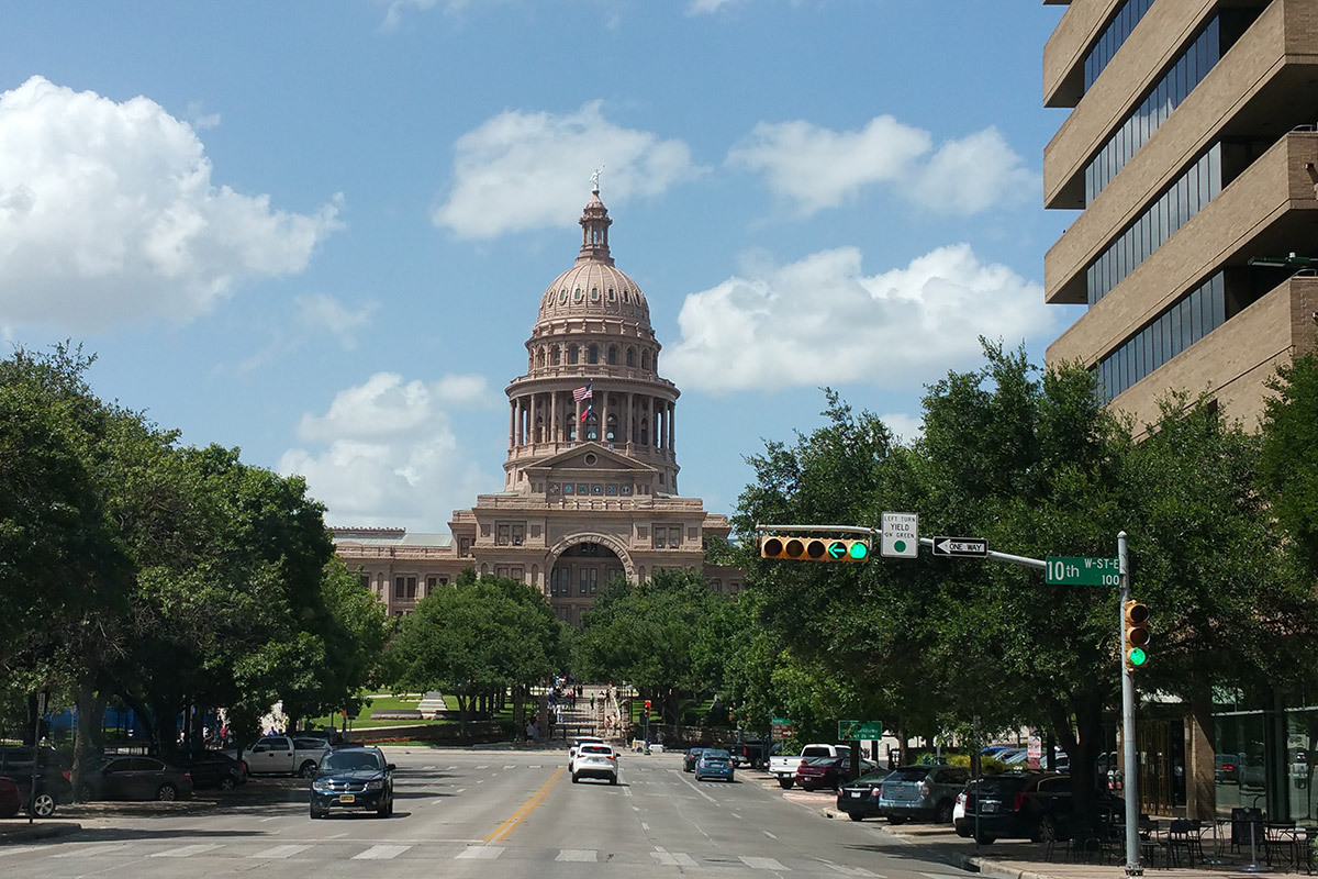 Austin Overtures Sightseeing Tours gallery image 10